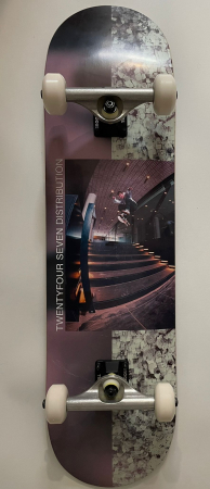 TwentyFourSeven Skateboard Complete  8,0